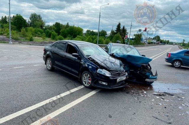 В Богородицком районе в аварии пострадали две женщины и два ребенка