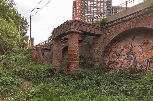 В Екатеринбурге планируют восстановить старинную плотину на реке Ольховке