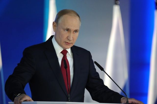 4 июня Владимир Путин приедет в Петербург
