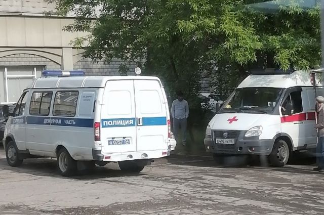 В Новосибирске неизвестный ранил из ружья мужчину и скрылся