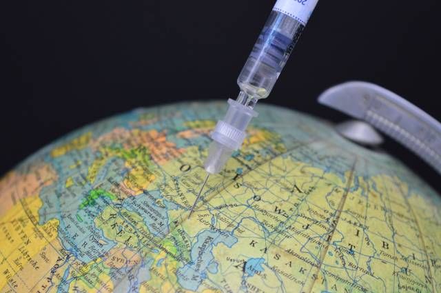 В Краснодаре полный курс вакцинации прошли более 89 тысяч человек