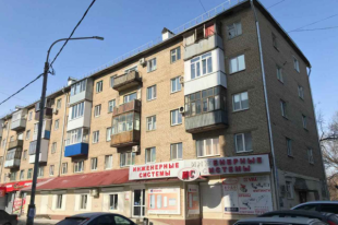 Нарушения лицензии выявлены в содержании внутридомовой системы вентиляции и дымоудаления многоэтажного дома №251 на улице Пролетарской.