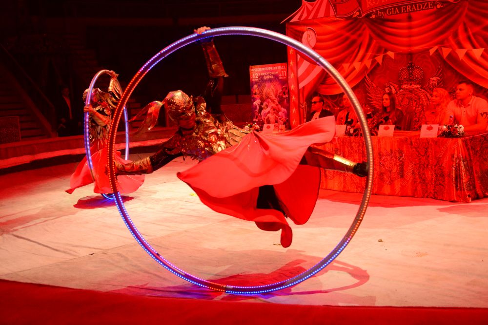 Шоу Гии Эрадзе «Песчаная сказка» в Иркутском цирке