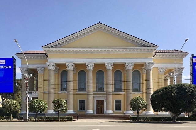Димосс Саранча даст бесплатный концерт в Ставрополе