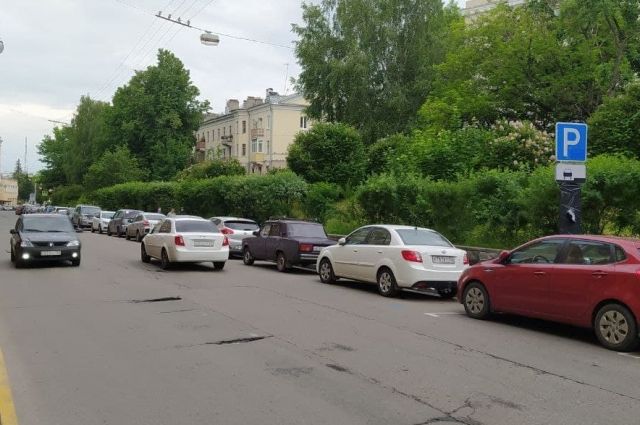 Синяя разметка нанесена на парковках четырех улиц Нижнего Новгорода