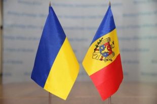 Украина договорилась с Молдовой о взаимном признании COVID-паспортов