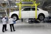 Линия окончательной сборки на заводе в ОЭЗ «Алабага» в Татарстане, где 31 мая стартовало серийное производство российских автомобилей премиум-класса Aurus Senat