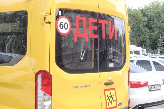 В Ставропольском крае загорелся туристический автобус с детьми