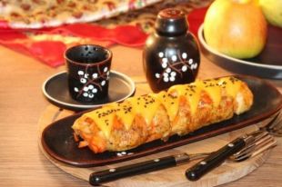 Куриный рулет с морковью и кабачком: рецепт аппетитного блюда