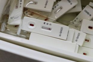 Отменен тест на COVID-19 для украинцев при возвращении в страну