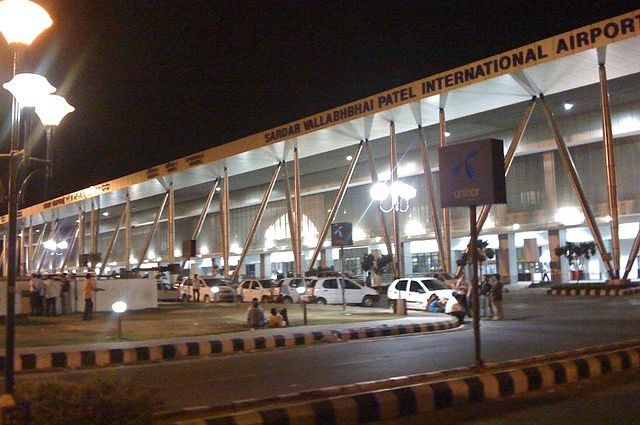 В индийском аэропорту из-за ветра столкнулись несколько самолётов