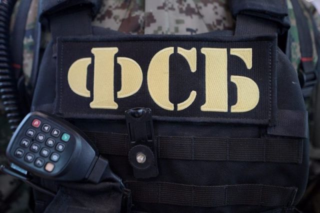 Во Владимире оперативники ФСБ поймали шпиона с подслушивающим устройством