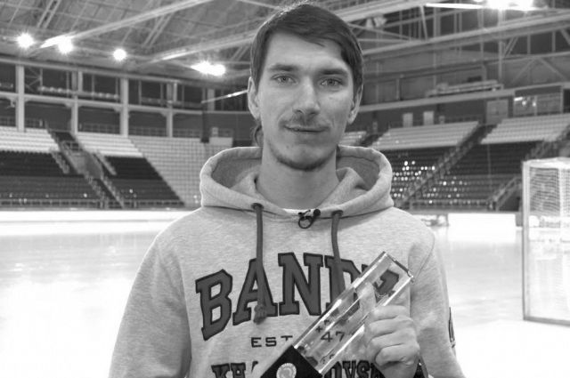 Хоккеиста Максима Ишкельдина на самом деле нашли повешенным в Новосибирске