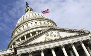 США не замораживали предоставление военной помощи Украине, - Белый дом