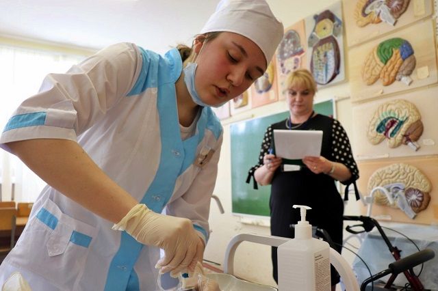 Во Владимирской области в 2020 году работало более 17 тысяч медиков