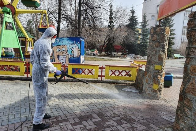 Дезинфекцию парков и дворов возобновят в Челябинске