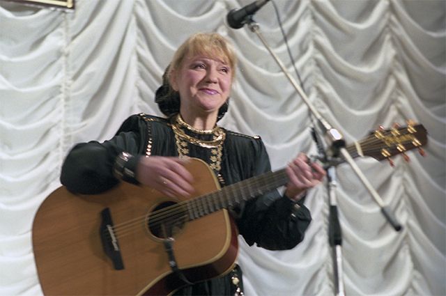 Певица Жанна Бичевская. 1998 год.