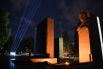 Акция «Лучи Победы», посвящённая 80-й годовщине начала Великой Отечественной войны, на мемориальном комплексе «Монумент Славы» в Новосибирске