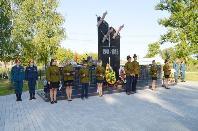 В Старожиловском районе открыли мемориал воинам, павшим в годы ВОВ