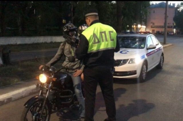 На мотоциклиста из Батайска завели уголовное дело за ДТП с полицейским