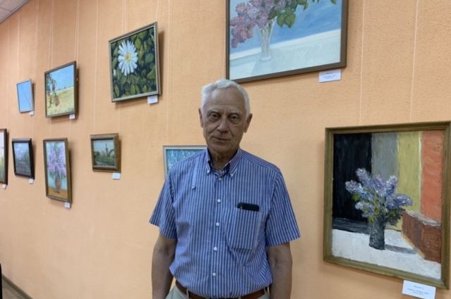 В Рязани открылась выставка картин пластического хирурга Владимира Юдина