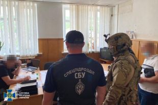 В Харьковской области полицейские «выбывали» деньги с наркозависимых