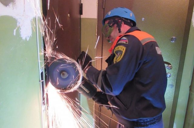 Кто может вскрыть квартиру в случае протечки? | Право | Общество ...