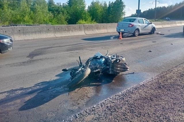 В Перми разыскивают свидетелей ДТП, в котором погиб пассажир мотоцикла