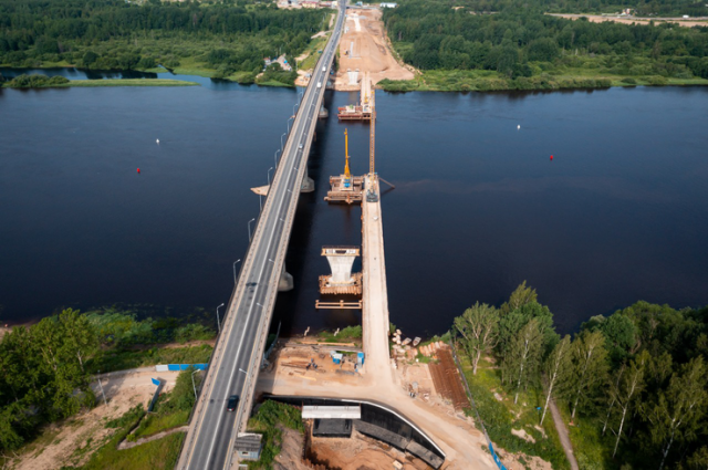 Строительство моста в Киришах идет с опережением графика