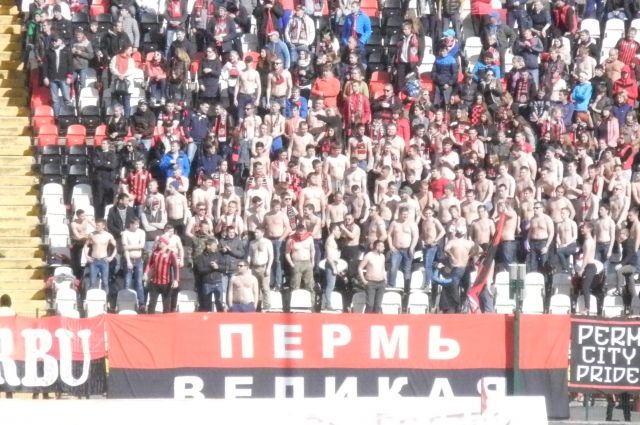 «Амкар-Пермь» пополнил Иван Маркелов и ещё шесть футболистов