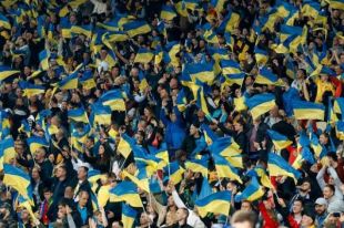 Украинских болельщиков могут не пустить на матч против Швеции.
