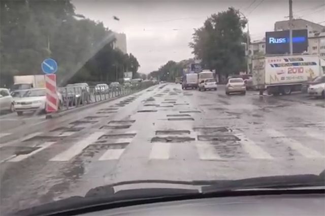 В Новосибирске остановлен ремонт на изрезанном проспекте Дзержинского