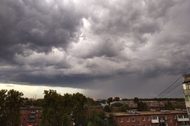 В Свердловской области объявили штормовое предупреждение на 2 и 3 июля