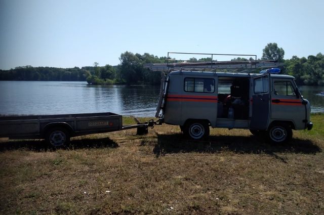 В Екатеринбурге на берегу озера Шарташ обнаружен труп мужчины