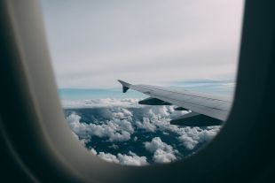 Самолетам мешал туман. Рейсы задержали.
