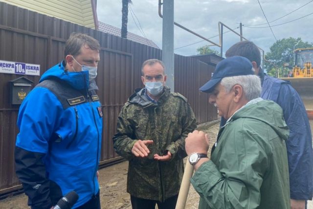 Губернатор поручил оперативно оценить ущерб, нанесенный стихией в Сочи