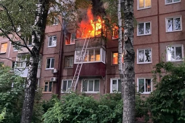 В Брянске в результате пожара на проспекте Ленина погибла женщина