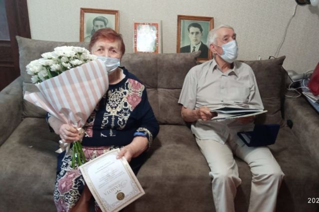 Трем семьям из Иркутского района вручили медали «За любовь и верность»