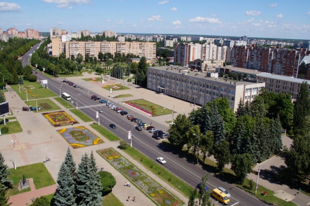 Почта железногорск курская область. Железногорск Курская область. Город Железногорск Курская область. Железногорск Курская область центр города. Администрация Железногорска Курской области.