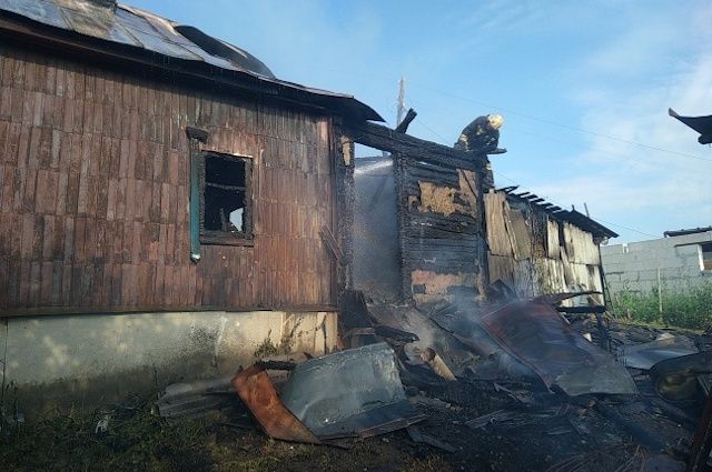 В Тамбовской области на месте пожара найдены тела женщины и двух детей