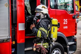 В Киеве загорелся электросамокат: есть пострадавший.
