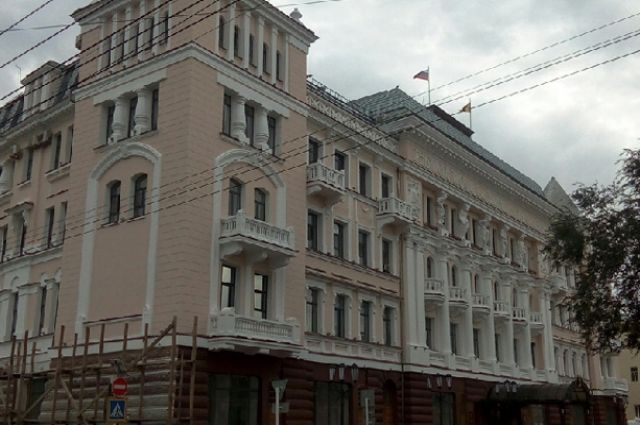 Из администрации Оренбурга с начала года уволились 54 сотрудника.