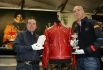 Красная куртка Майкла Джексона, в которой он снимался в клипе Thriller была продана за 1800000 долларов