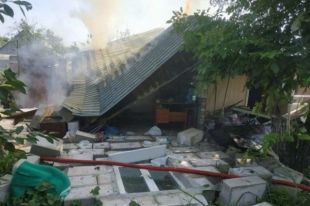 В Черкасской области взрывом разнесло жилой дом: есть погибший.