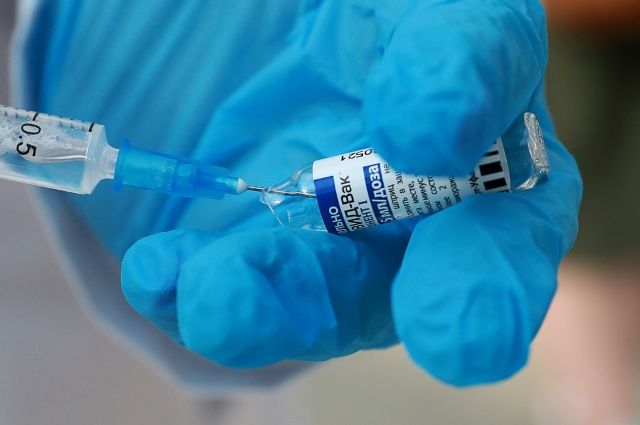 Власти Архангельской области ввели обязательную вакцинацию ряда граждан