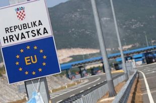 Хорватия изменила правила въезда в страну для украинцев.