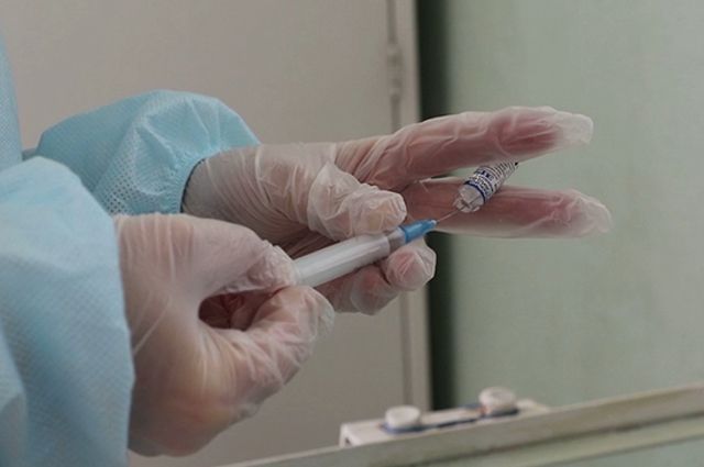 Проведение обязательной вакцинации в Псковской области перенесли на 30 июля