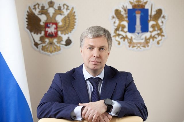 Врио губернатора Алексей Русских принимает поздравления с днём рождения