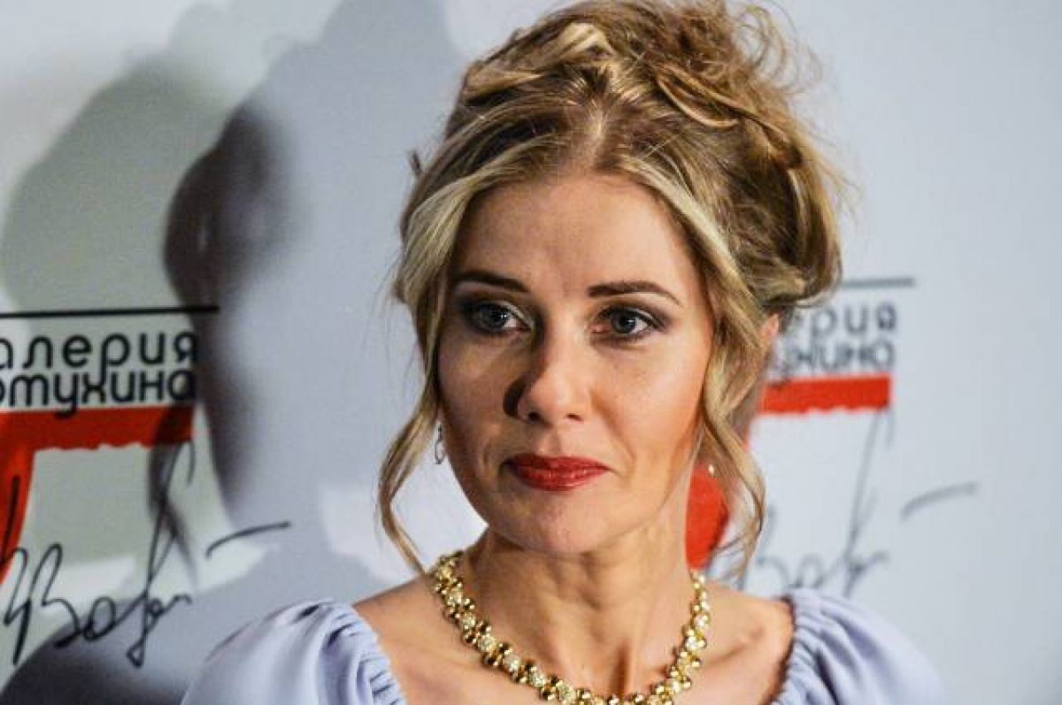 45-летняя Ирина Пегова шокировала фанатов фото в откровенном платье