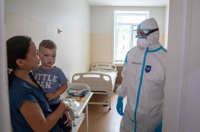 В педиатрическом отделении Корсаковской ЦРБ на лечении находятся 13 детей, большинство – старше 9 лет, но есть и четверо малышей.